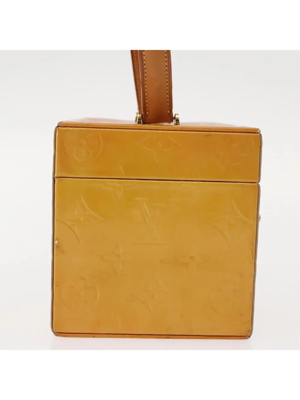 Louis Vuitton elevate your